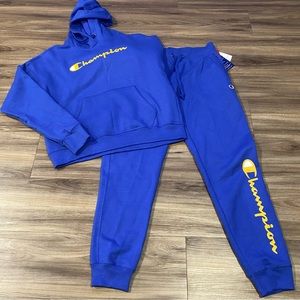 champion hoodie & sweat pant set size small NWT